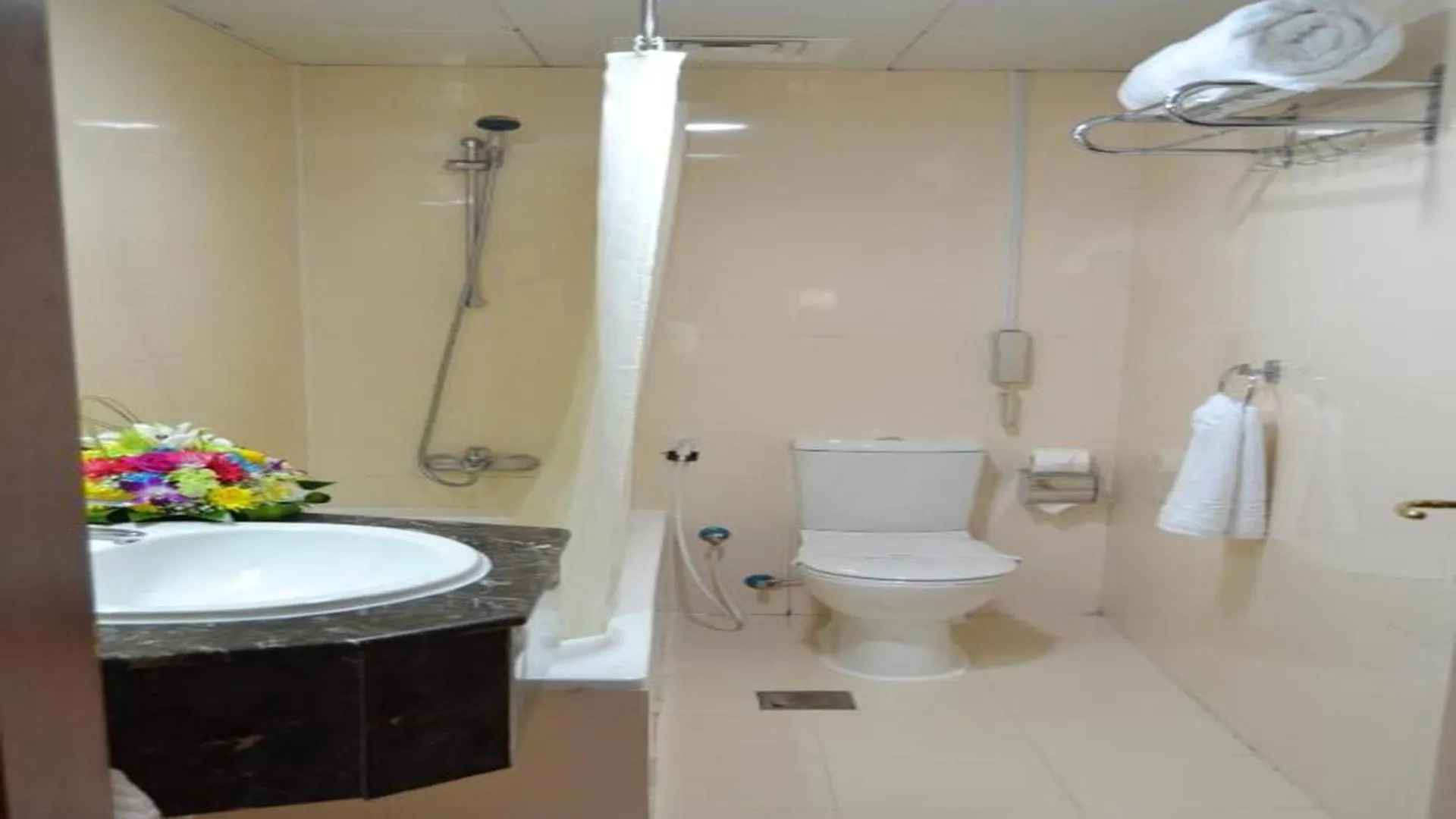 Executive Twin By Dancenter Star Heritage Village Abu Dhabi United Arab Emirates